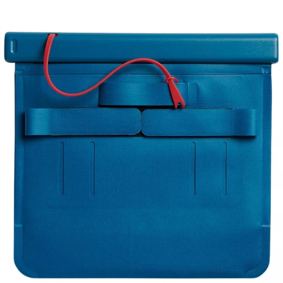 Hydro Flask Medium Dry Storage Bag - Picture 3 of 8